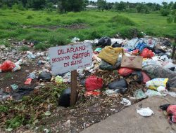 Gubernur Pilih Sampah Oknum ASN Provokator Buang Sampah