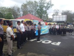 Meriahkan HUT Bhayangkara ke-73, Polres Belu Bagi Air Bersih Kepada Masyarakat Perbatasan