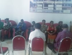 275 DPT Dicoret dari Pilkades, Sekdes Nanaet Pimpin Warga Mengadu ke DPRD