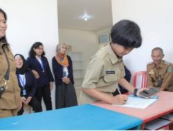 Hanya di Indonesia! Seorang Siswi SMP Jadi Kepala Desa