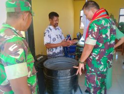 Dandim 1604/Kupang Serahkan Alat Pengolahan Sampah Plastik