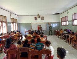 Anak-Anak SD YPK Pikere: Terima Kasih Bapak TNI Telah Bantu Mengajar Kami