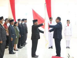 Ketua Umum KONI NTT Lantik Badan Pengurus KONI Kabupaten Malaka