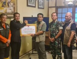 Percepatan Penanganan Darurat Banjir Karawang BNPB Serahkan Dana Siap Pakai