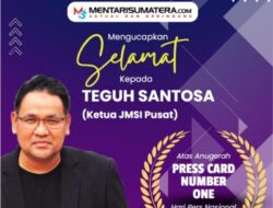 Ketua Umum JMSI Terima Press Card Number One