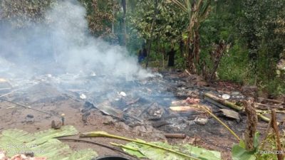 Ditinggal Misa Paskah, Rumah Pasutri Lansia di Nagekeo Ludes Terbakar
