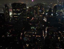 AGP-EHJKT Peringati Earth Hour di SCBD Weekland Selama 90 Menit