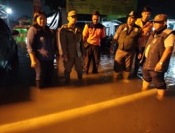 Meluapnya Kali Bekasi Mengakibatkan Banjir Merendam Rumah Warga, BNPD Terjunkan Personel
