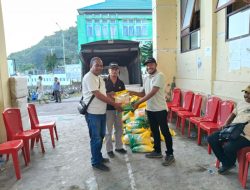 Anggota DPRD Fraksi Gerindra Sisihkan Gaji Bantu Korban Banjir