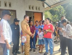 Tinjau Lokasi Bencana di Nagekeo Wagup NTT Salurkan Bantuan Logistik