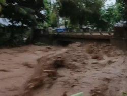 Banjir Terjang Sejumlah Desa di Mauponggo, Warga Mengungsi Hingga Akses Jalan Putus