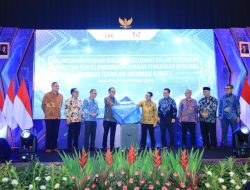 OJK Meresmikan Program Dukungan Asuransi Dalam Penguatan Ekosistem Penyelenggaraan Pinjaman Daring