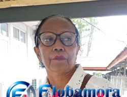 Diduga Oknum Pegawai RSUD Soe Paksa Pengunjung Ambil Sampah Busuk yang Penuh Kotoran dari Tempat Sampah