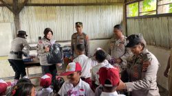 Bantuan Alat Tulis dari Kapolda NTT Tiba di Pelosok TTS  , Kapolres Minta Perhatian Khusus Dinas untuk Renovasi Sekolah