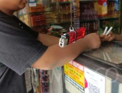Diduga Oknum PNS Kodim 1621/TTS Memaki Warga Kelurahan Cendana Saat Layani Pembelian Rokok