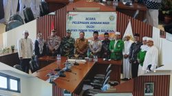 Bupati Eduard M Lioe Melepas 15 Jamaah Haji TTS,Kesempatan Haji Adalah Anugerah Besar ,Jadilah Duta Yang Martabat.