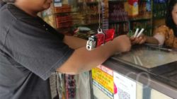 Diduga Oknum PNS Kodim 1621/TTS Memaki Warga Kelurahan Cendana Saat Layani Pembelian Rokok