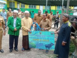 Bantuan Kurban Presiden RI Tiba di TTS, Wabup Johny Army Konay Ajak Warga Jaga Kerukunan