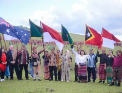 3.356 Penari Kolosal Meriahkan Festival Fulan Fehan IV, Mendagri Tito Karnavian: Ini Panggung Ciptaan Tuhan