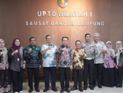 Tingkatkan Kualitas Pelayanan dan Pendapatan, Direktur Operasional  Jasa Raharja Berikan Pembinaan di Lampung dan Tinjau Samsat  Rajabasa