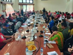 Puluhan Pengusaha dan Pedagang Ikan Pasar Inpres SoE Protes Maraknya Penjual Ikan Liar