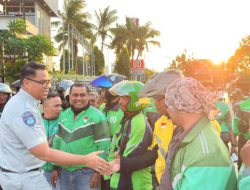 GANDENG KOMUNITAS OJOL, JASA RAHARJA DAN DITLANTAS POLDA NTT   MASIFKAN EDUKASI KESELAMATAN BERLALU LINTAS