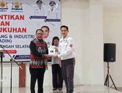 Ketua Kadin NTT Bobby Lianto Perkenalkan Benih Sorgum dari India untuk Dikembangkan di TTS