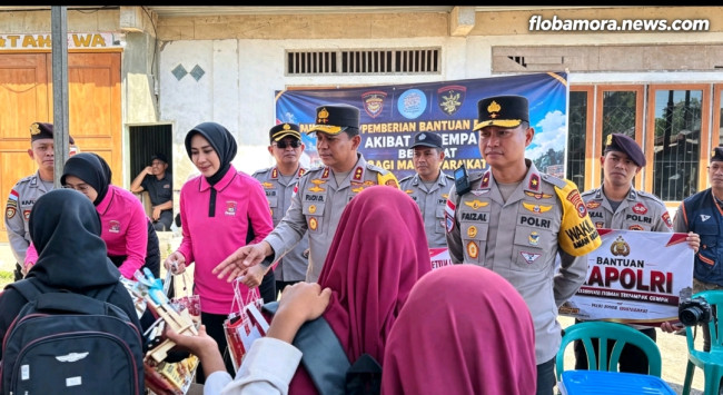 Wujud Kepedulian Pimpinan, Kapolda NTT & Ketua Bhayangkari Serahkan Bantuan Kapolri untuk Personel Polres Manggarai Terdampak Gempa 1 Screenshot 2026 09 02 14 59 57 65 2d252a44e6e534ccbd63390e38373cbd