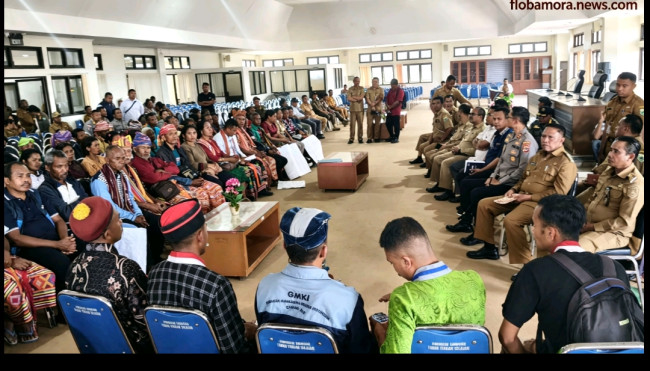 10 Tuntutan Cipayung Plus TTS dan masyarakat Bijaepunu: Bupati Eduard Markus Lioe: Proses Sesuai Aturan, SK Pemberhentian Sekdes Bijaepunu Selesai Minggu Ini. 1 Screenshot 2026 09 07 20 18 34 92 2d252a44e6e534ccbd63390e38373cbd