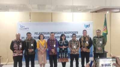 Gubernur NTT Lantik Flori Rita Wuisan Jadi Komisaris Independen Bank NTT 2026-2031, Ini 5 Instruksi Strategis Keluar dari Zona Nyaman 7 IMG 20261026 WA0217